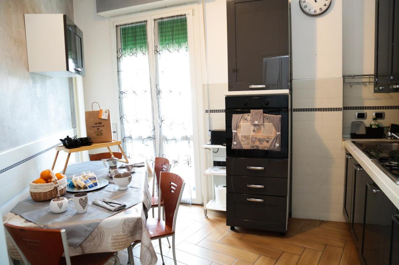 Guest House Simonazzi เรจโจเอมิเลีย ภายนอก รูปภาพ