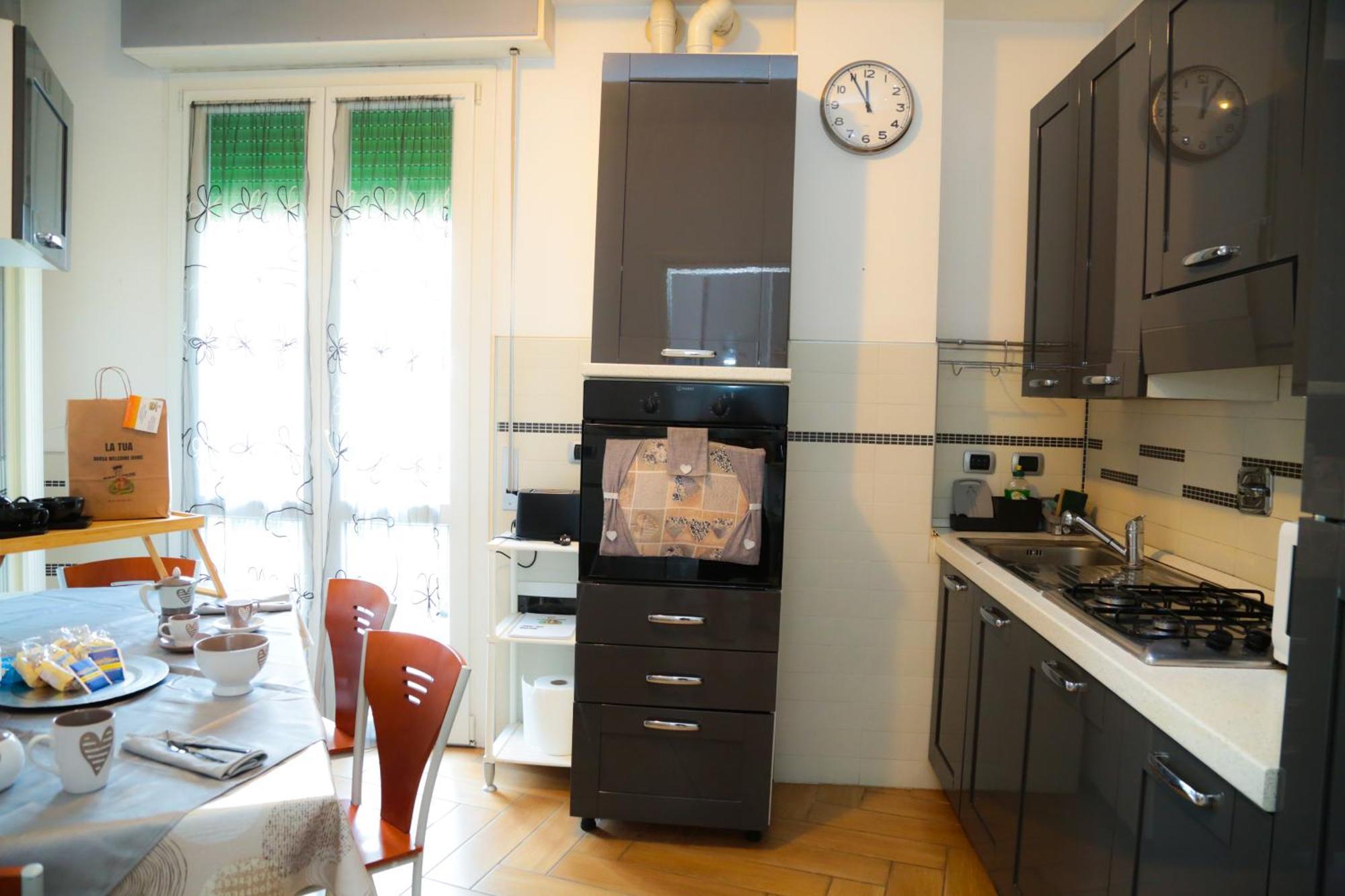 Guest House Simonazzi เรจโจเอมิเลีย ภายนอก รูปภาพ